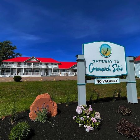 Gateway To Greenwich Suites Saint Peters Bay Экстерьер фото