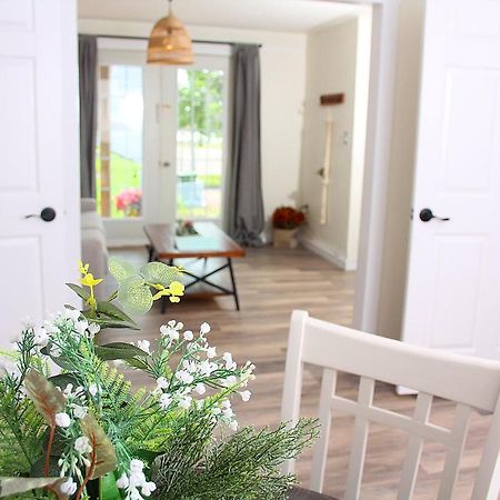 Gateway To Greenwich Suites Saint Peters Bay Экстерьер фото