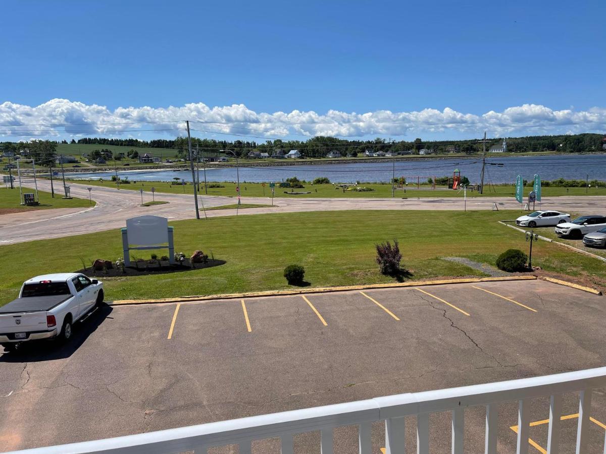 Gateway To Greenwich Suites Saint Peters Bay Экстерьер фото