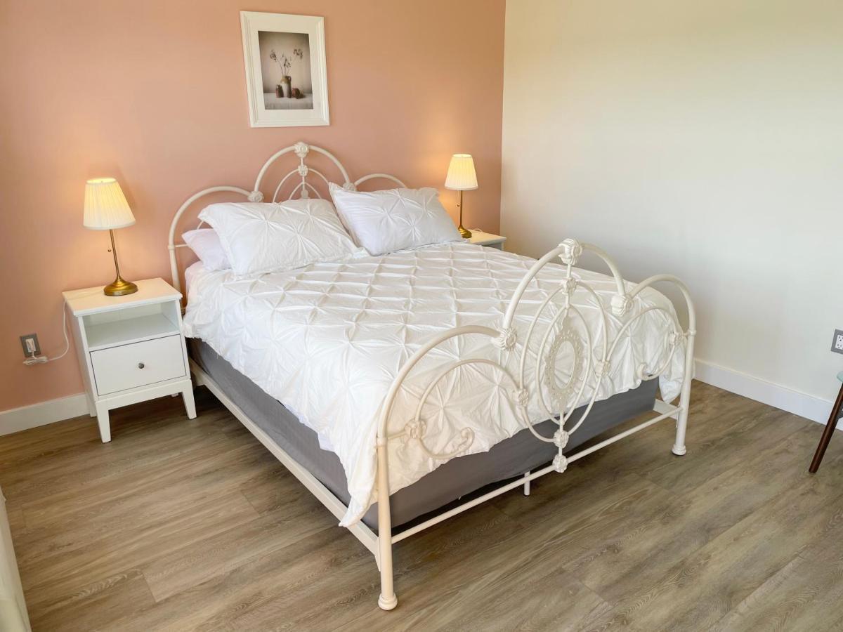 Gateway To Greenwich Suites Saint Peters Bay Экстерьер фото