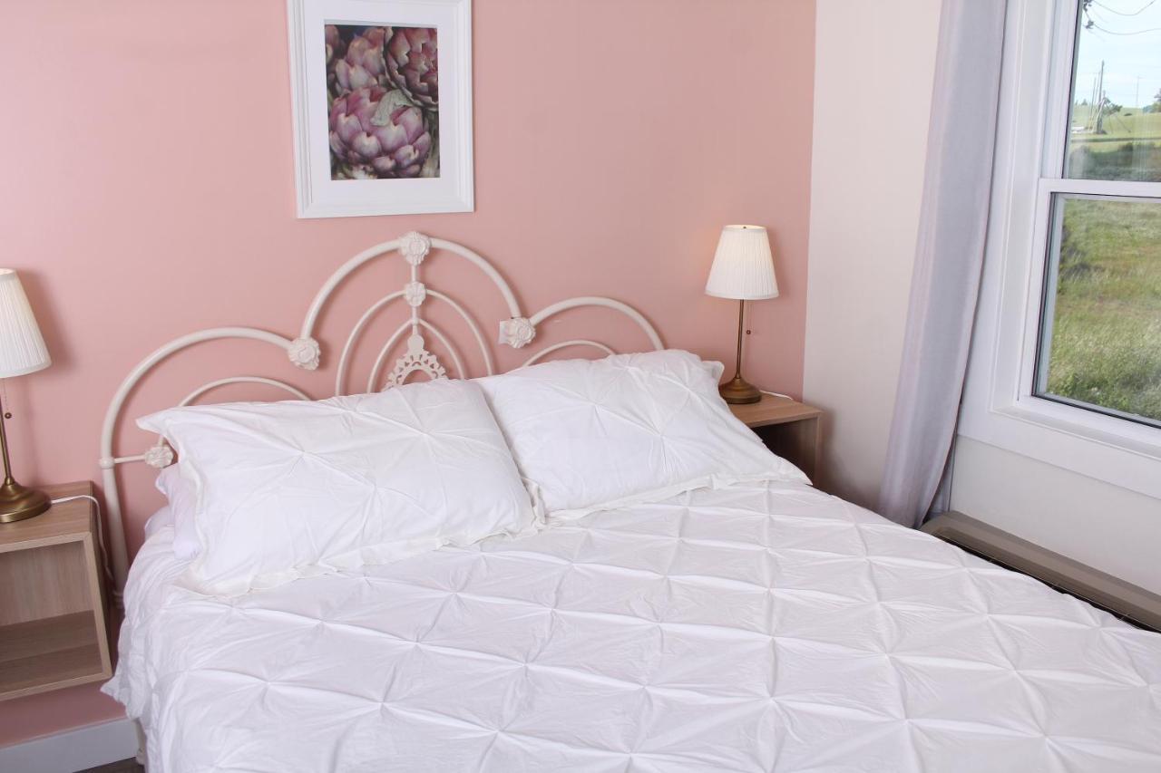 Gateway To Greenwich Suites Saint Peters Bay Экстерьер фото