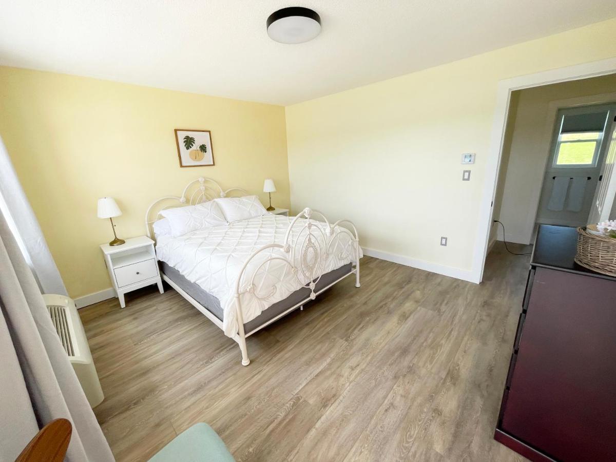 Gateway To Greenwich Suites Saint Peters Bay Экстерьер фото