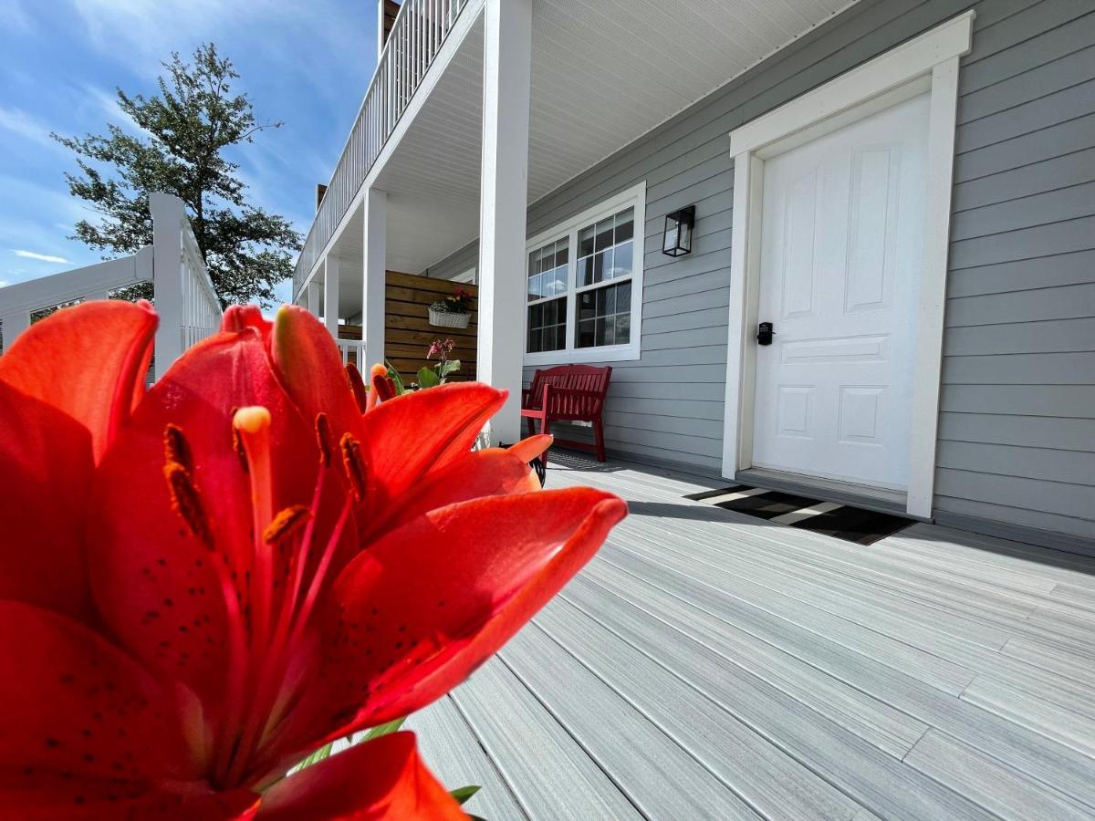 Gateway To Greenwich Suites Saint Peters Bay Экстерьер фото