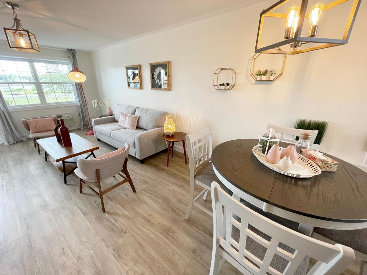 Gateway To Greenwich Suites Saint Peters Bay Экстерьер фото