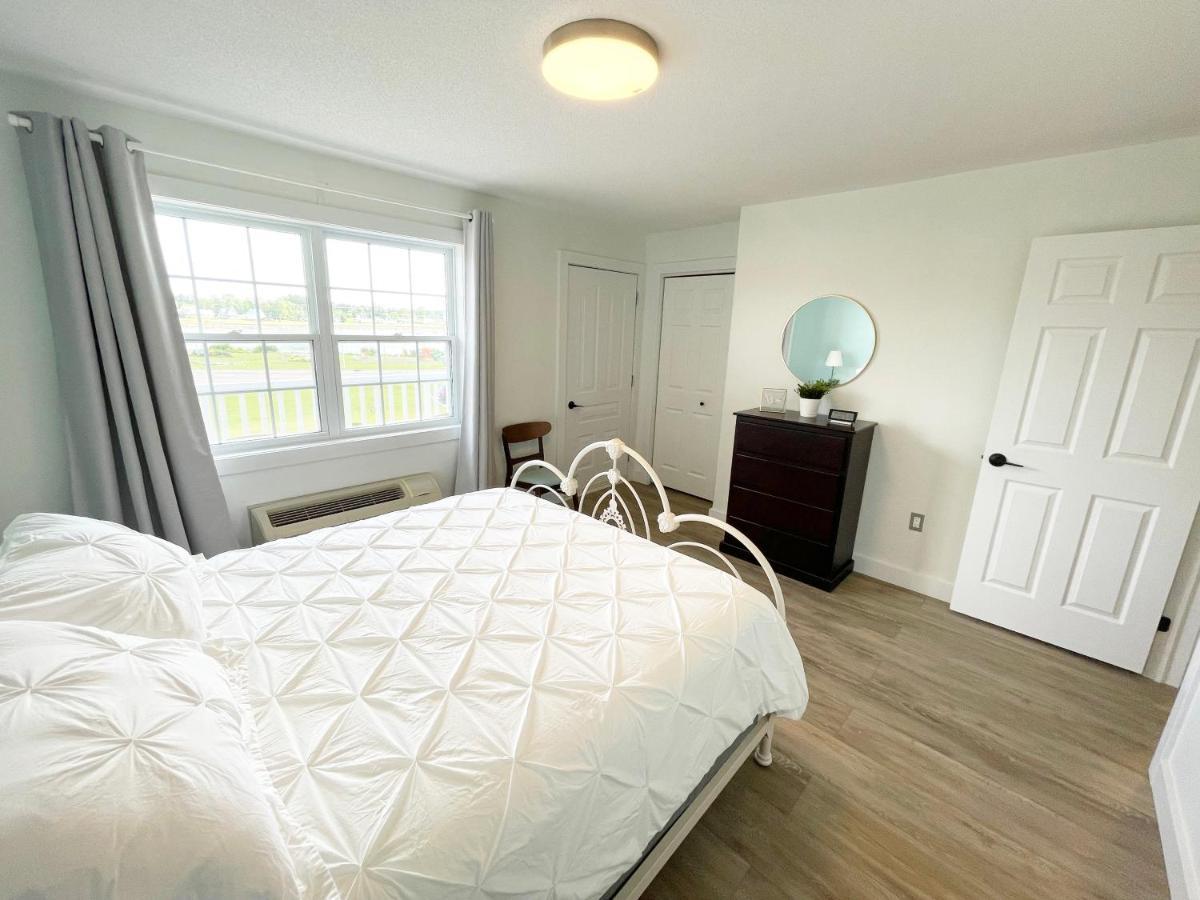 Gateway To Greenwich Suites Saint Peters Bay Экстерьер фото