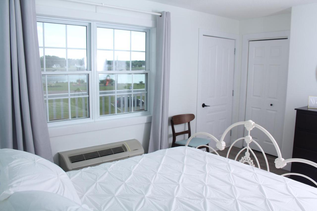 Gateway To Greenwich Suites Saint Peters Bay Экстерьер фото