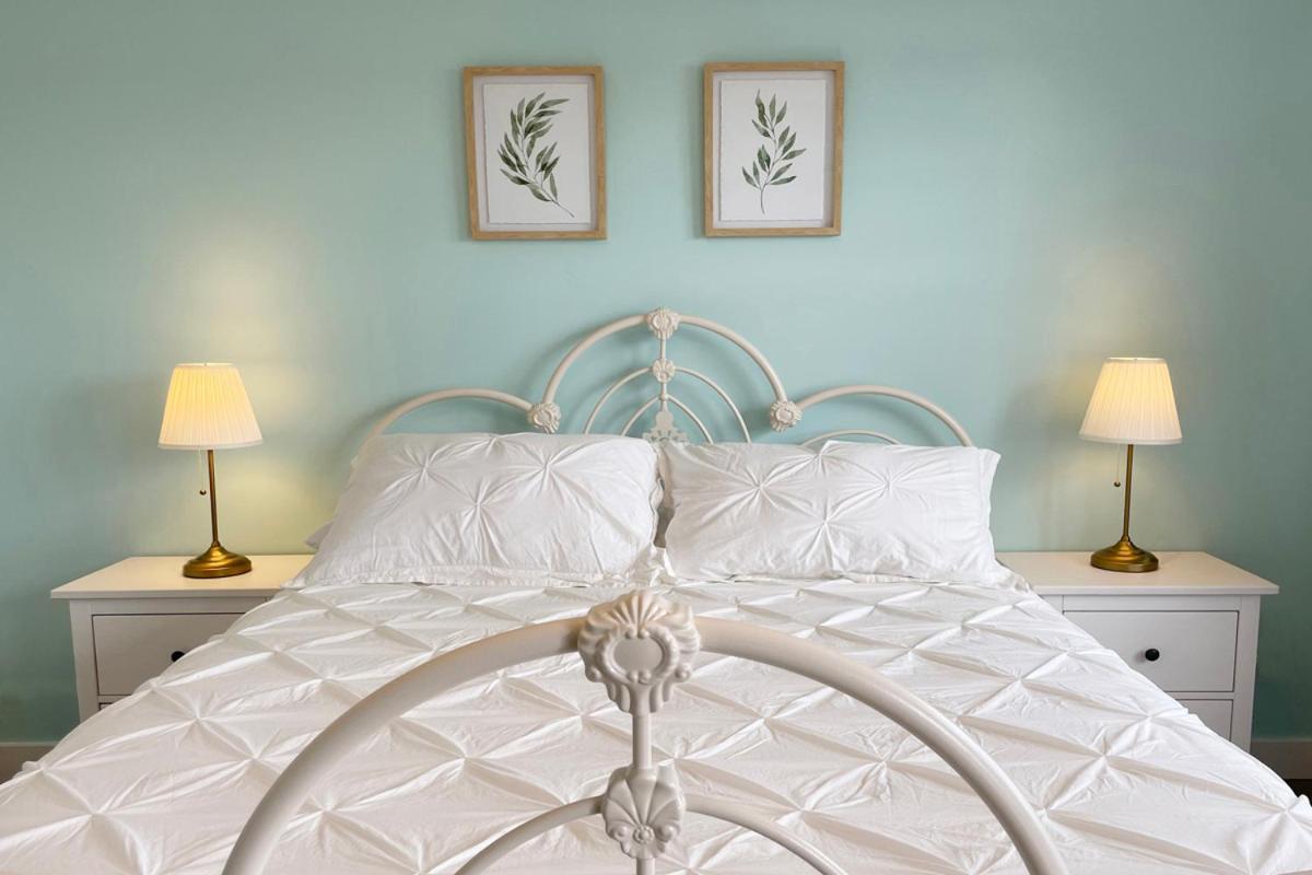 Gateway To Greenwich Suites Saint Peters Bay Экстерьер фото