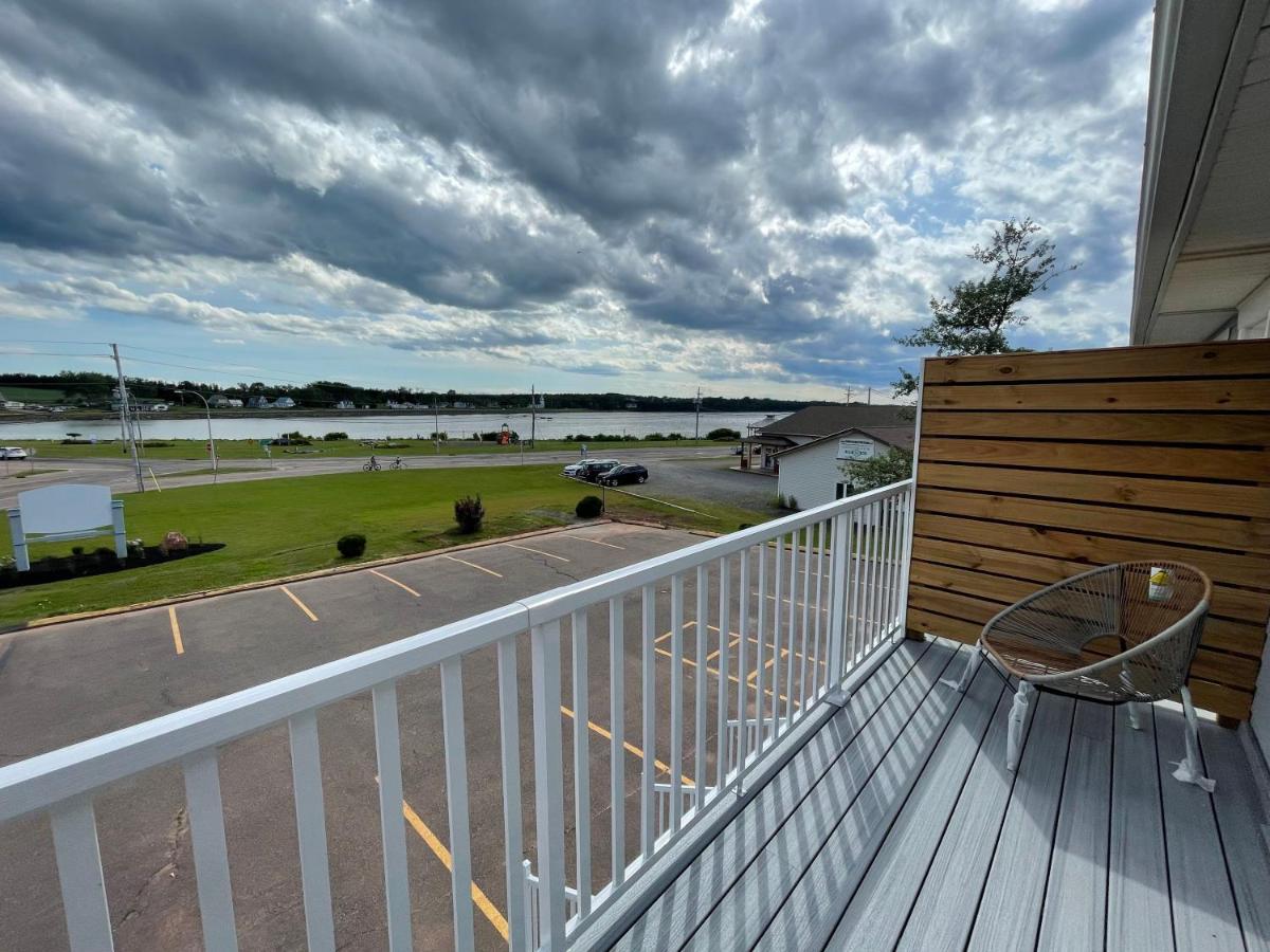 Gateway To Greenwich Suites Saint Peters Bay Экстерьер фото